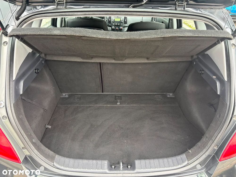 Hyundai i30 1.4 Base EU5 - 9