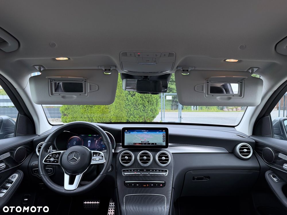 Mercedes-Benz GLC 300 de 4Matic 9G-TRONIC AMG Line - 25