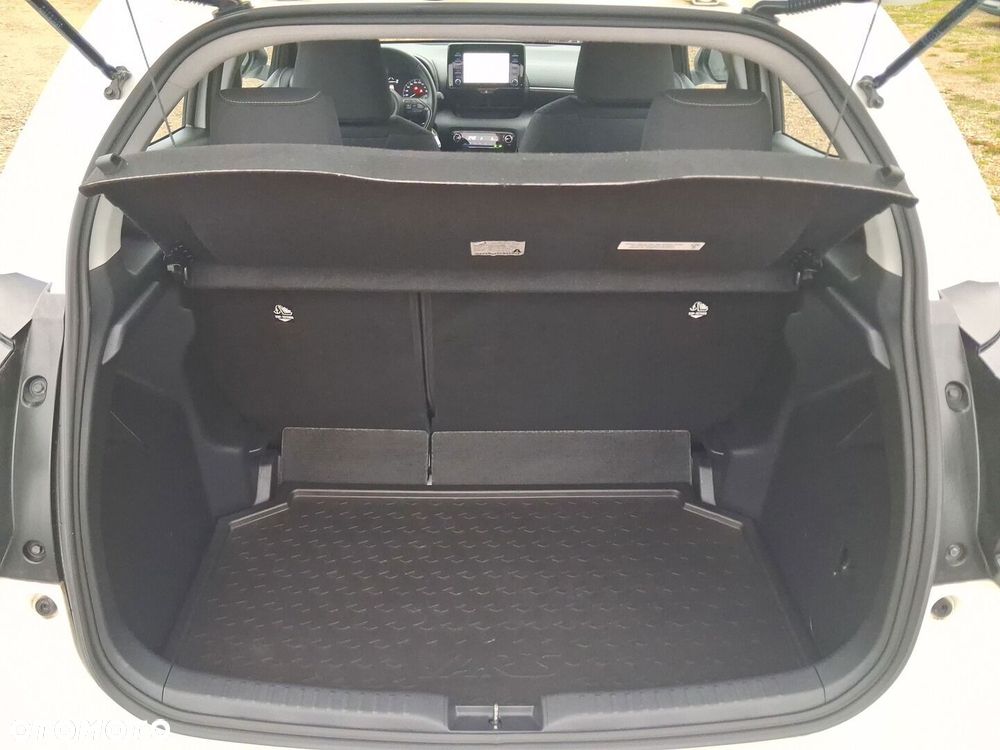 Toyota Yaris Hybrid 1.5 Comfort - 12