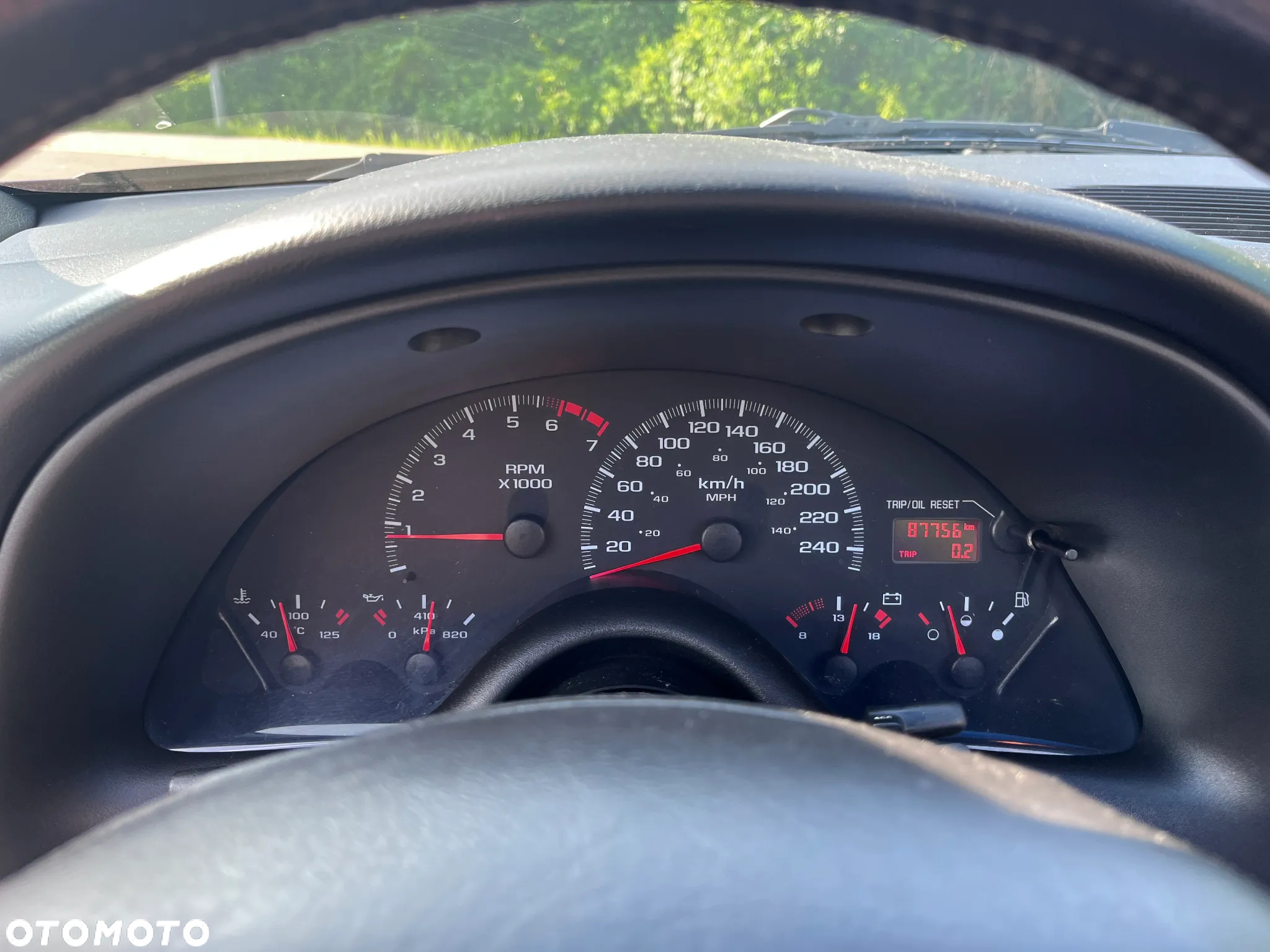 Chevrolet Camaro - 18