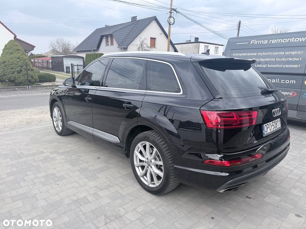 Audi Q7 - 3