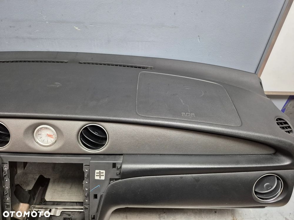 Kokpit Deska Rozdzielcza Kompletna Mitsubishi Outlander I - 4