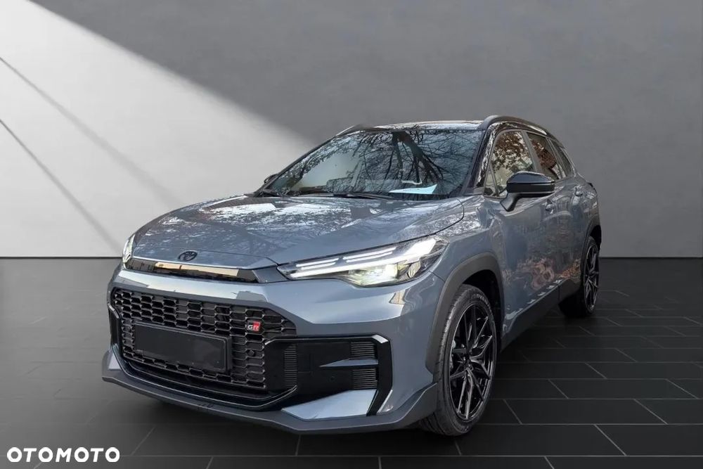 Toyota Corolla Cross 2.0 Hybrid GR Sport AWD - 2