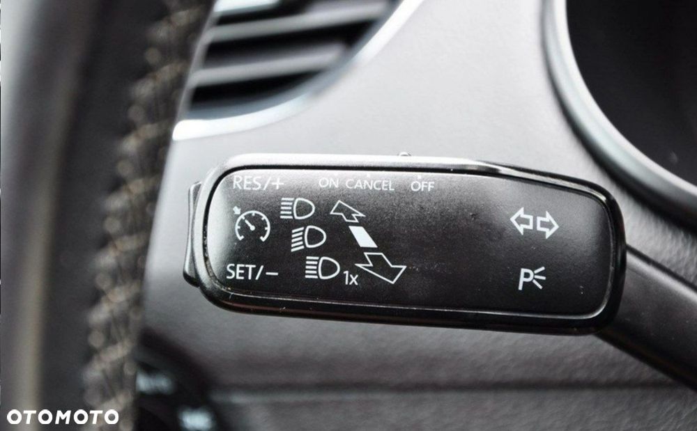 Skoda Octavia Scout 2.0 TDI 4x4 DSG - 31