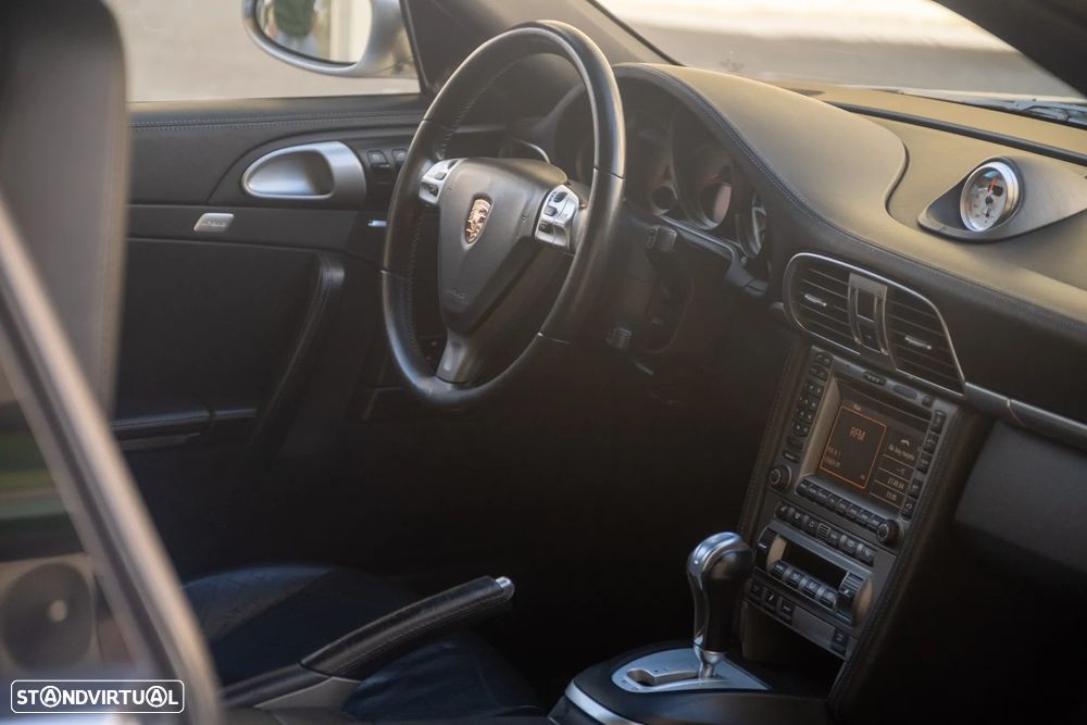 Porsche 911 (997) Turbo Tiptronic - 14