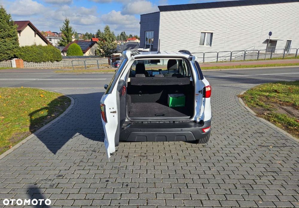 Ford EcoSport - 25