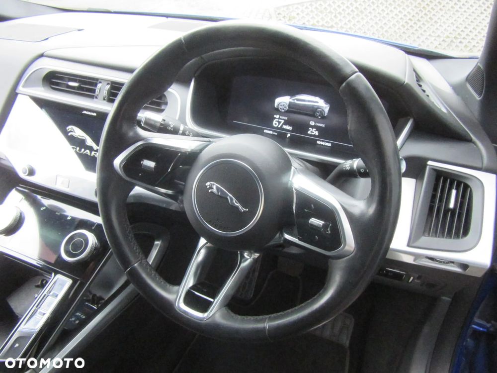 Jaguar I-Pace 2019 r. na części - 17