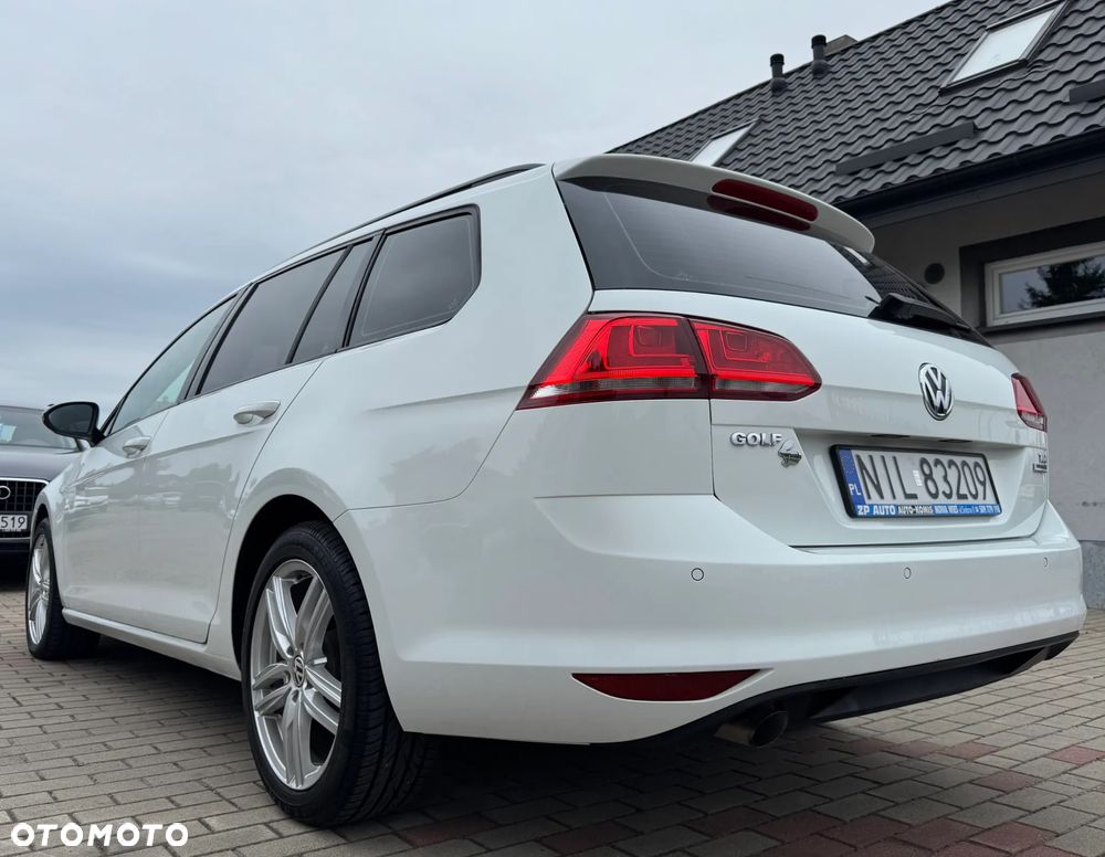 Volkswagen Golf - 11