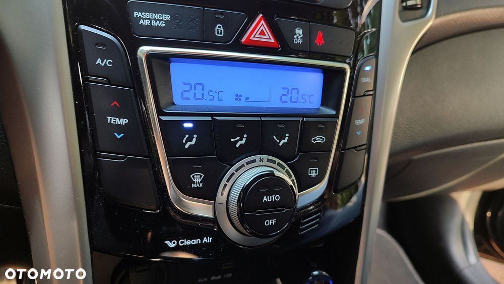 Hyundai i30 1.6 CRDi Premium - 18