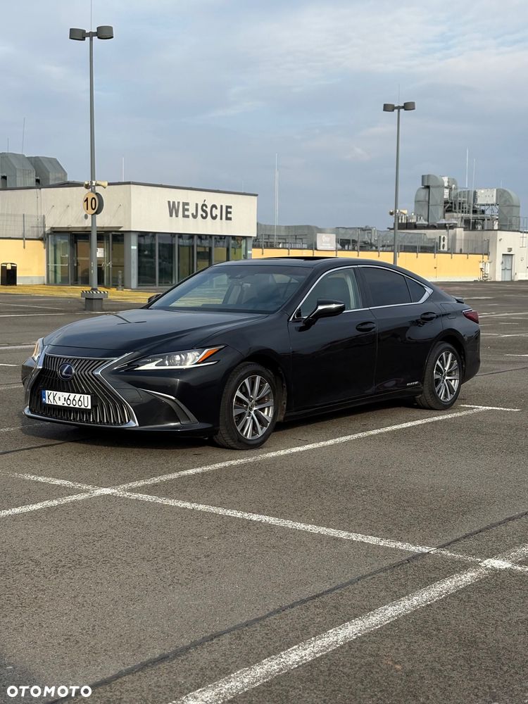 Lexus ES - 8