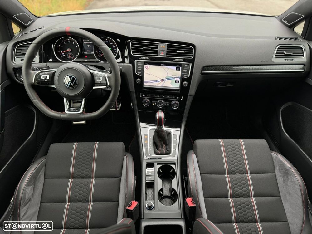 VW Golf GTI Clubsport DSG - 2