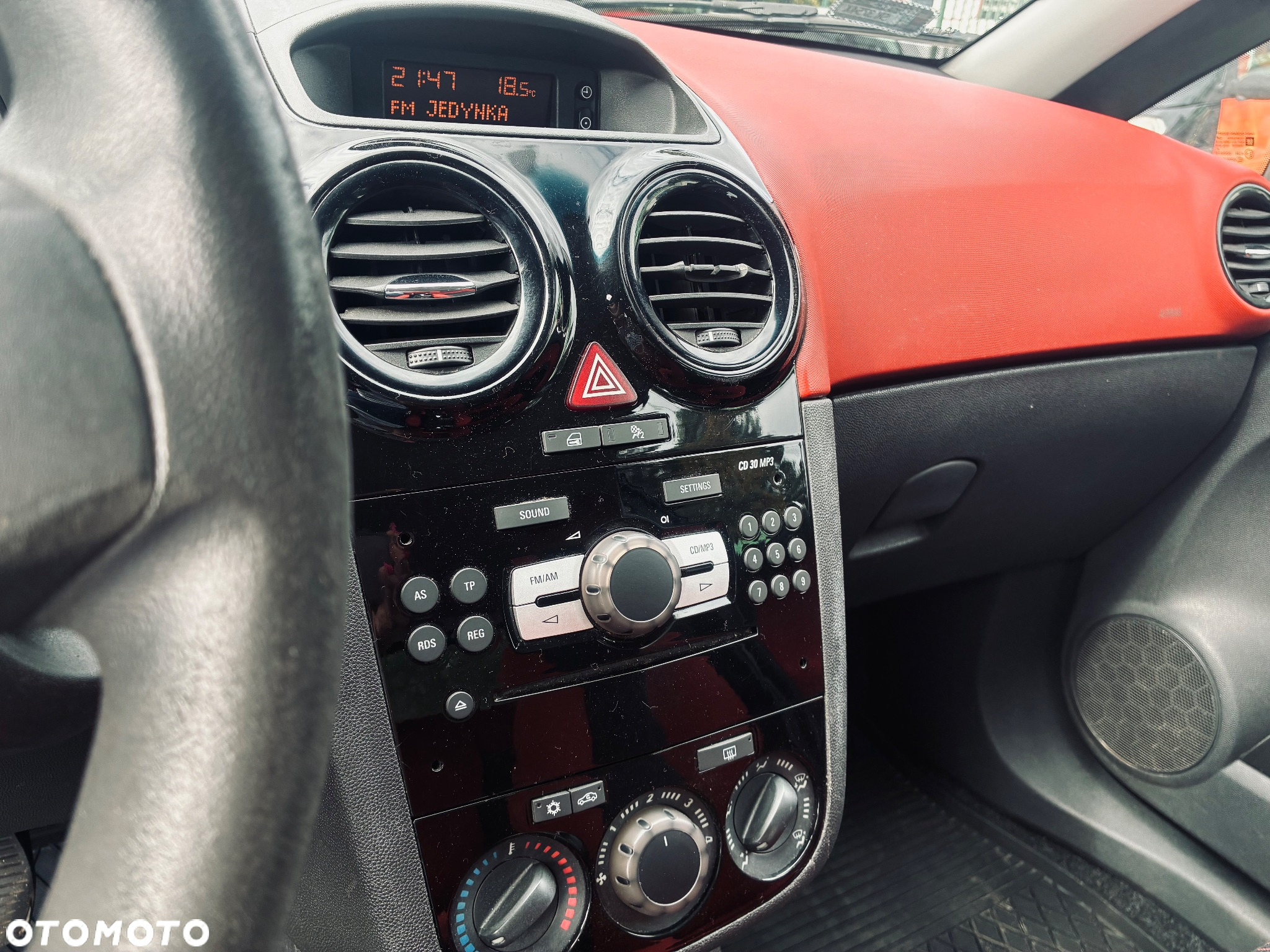 Opel Corsa - 16