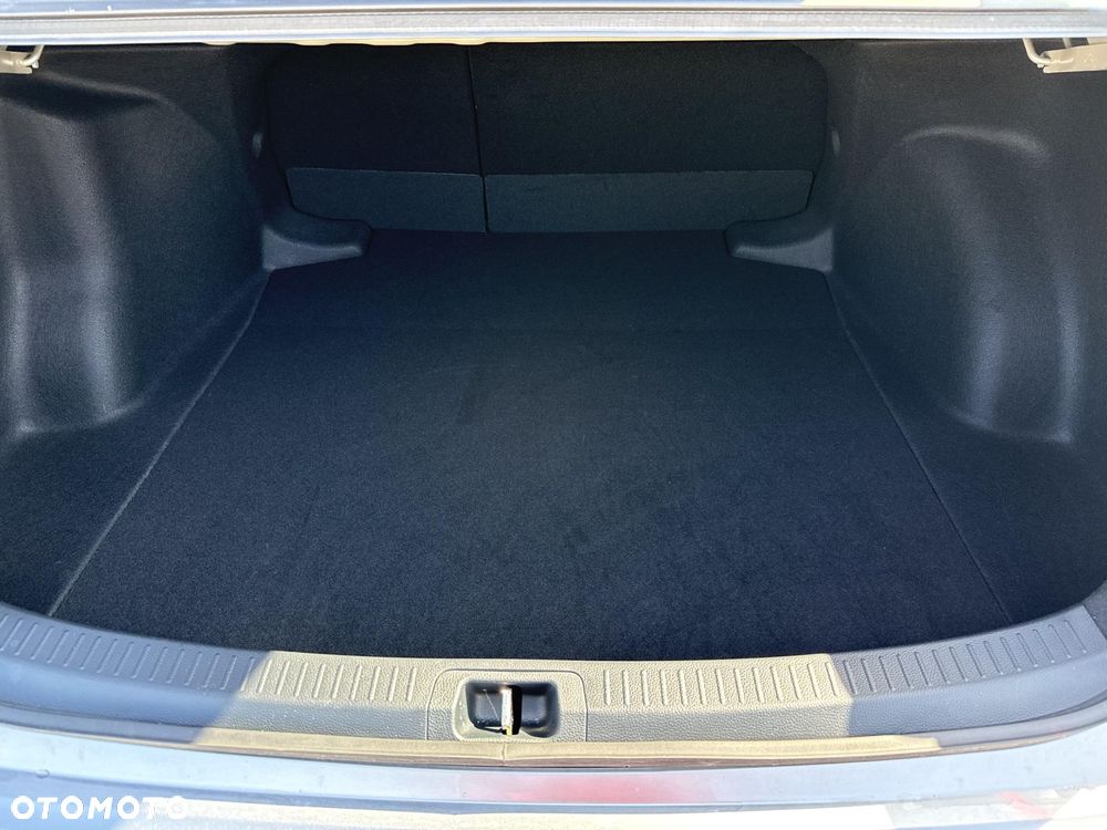 Toyota Corolla 1.5 Style - 24