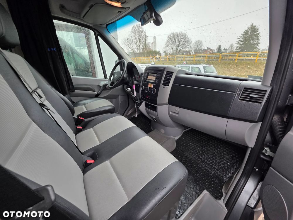 Volkswagen CRAFTER - 10