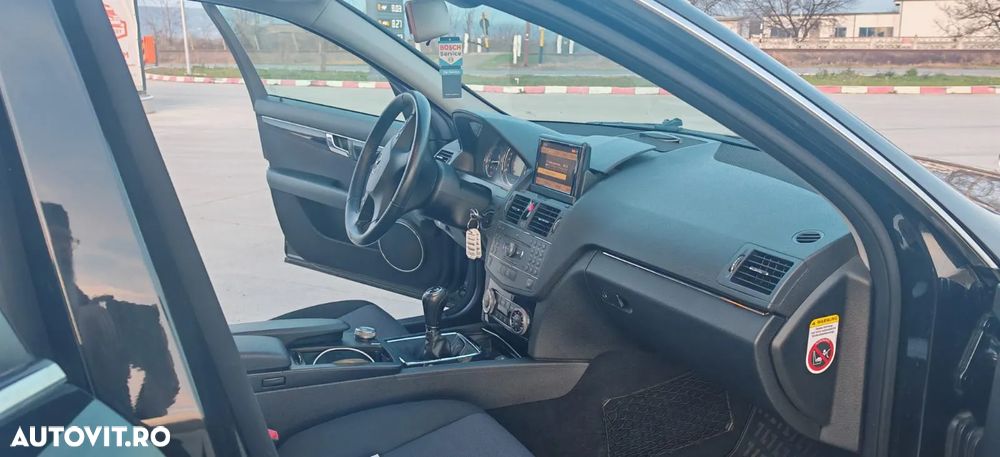 Mercedes-Benz C 220 CDI DPF Elegance - 3