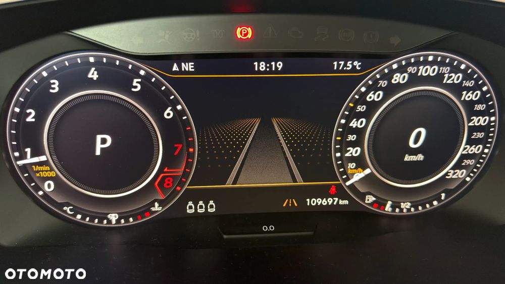 Volkswagen Tiguan - 13
