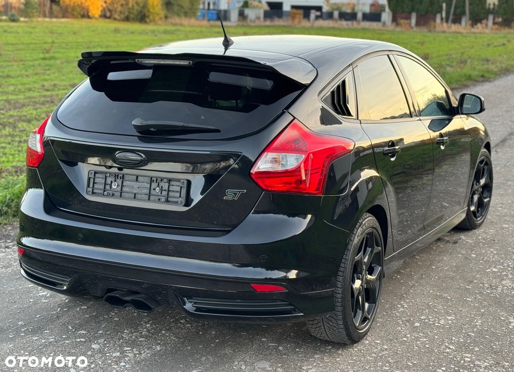 Ford Focus ST2 - 5