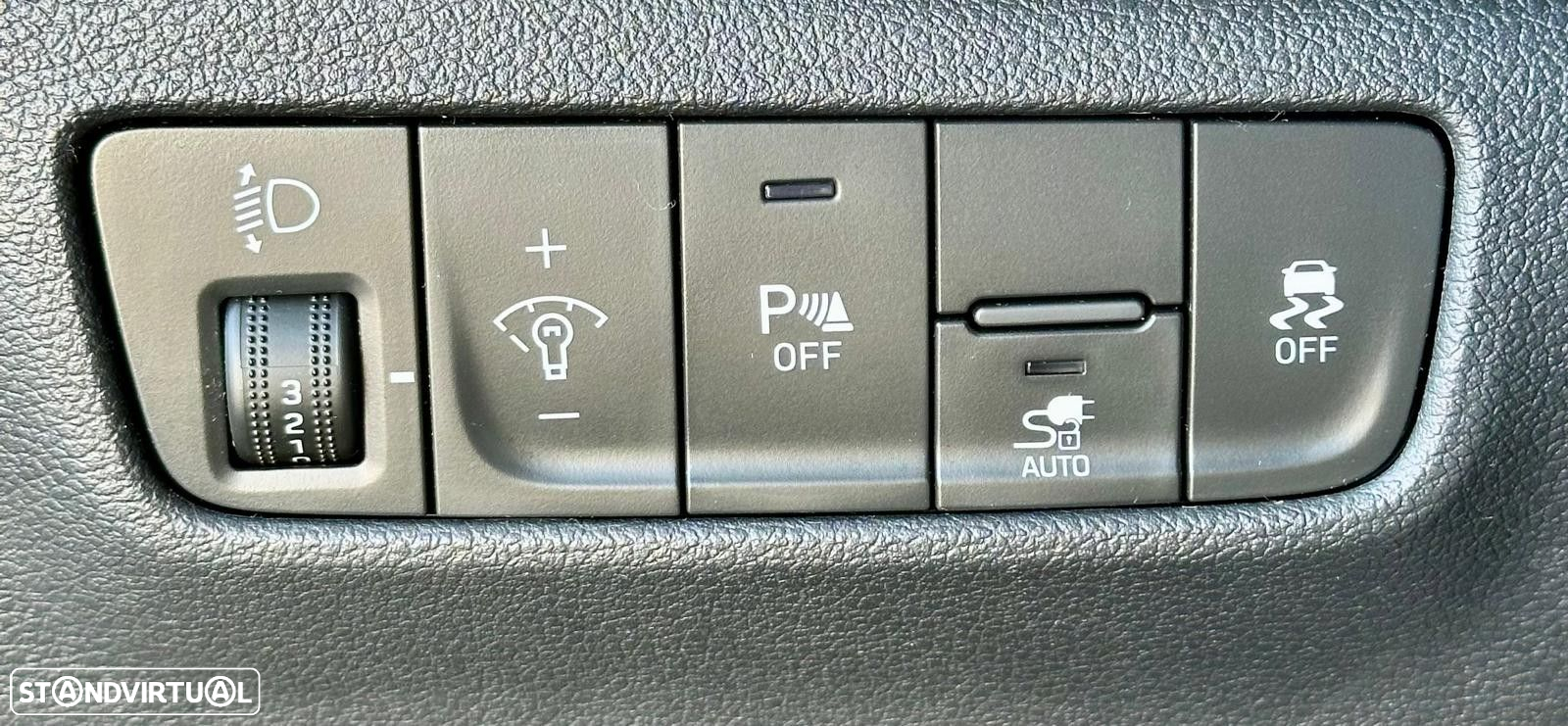 Hyundai Kauai - 11