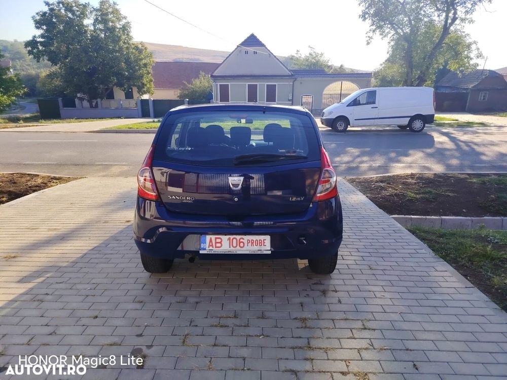 Dacia Sandero 1.2 16V Ambiance - 14