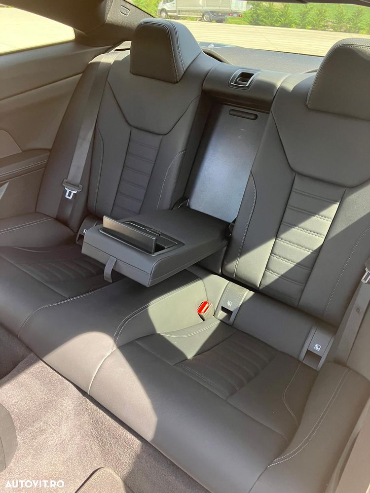 BMW M4 M440i xDrive - 10