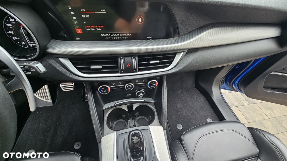 Alfa Romeo Stelvio - 19