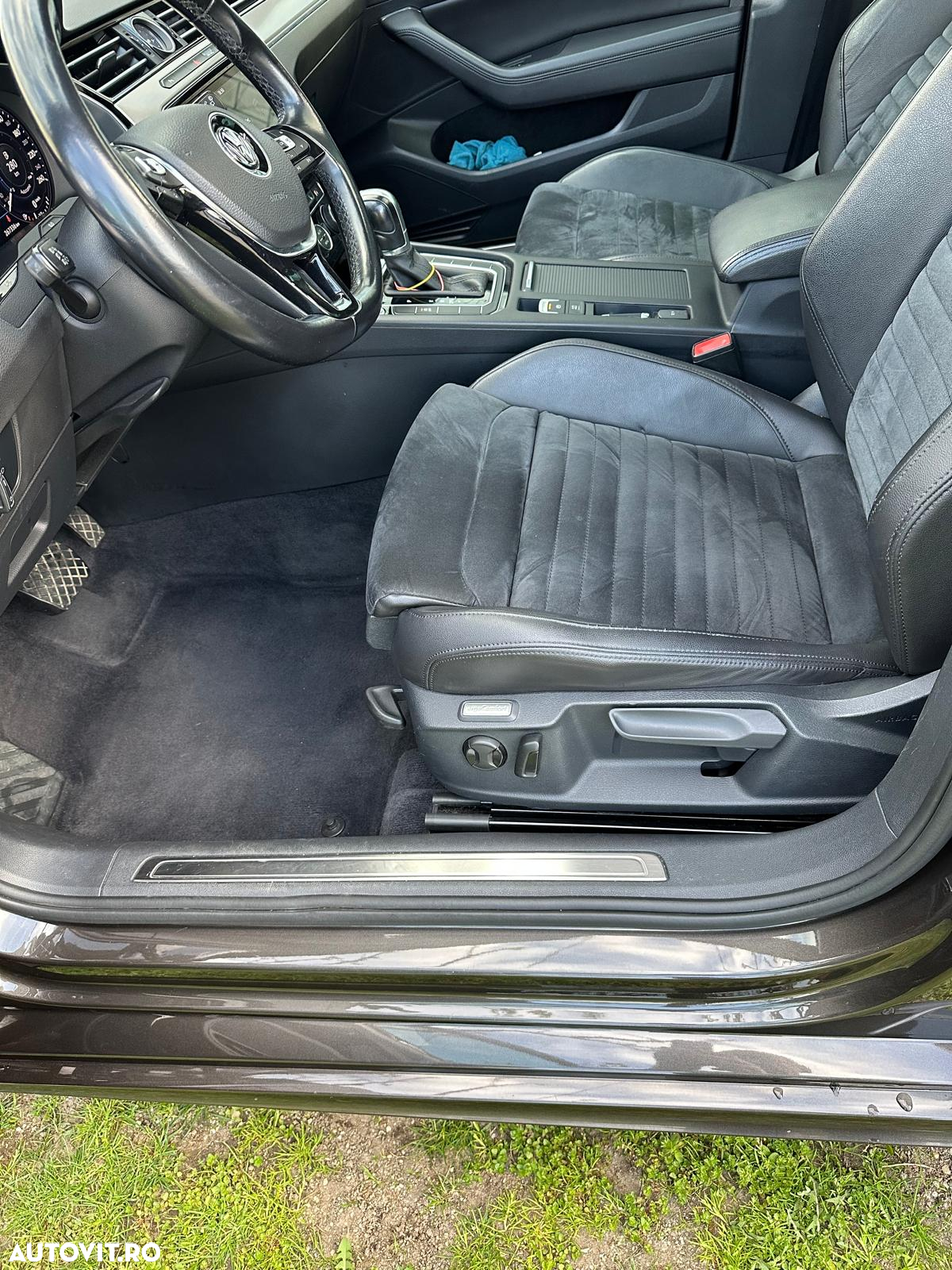 Volkswagen Passat Variant 1.6 TDI (BlueMotion Technology) DSG Comfortline - 10
