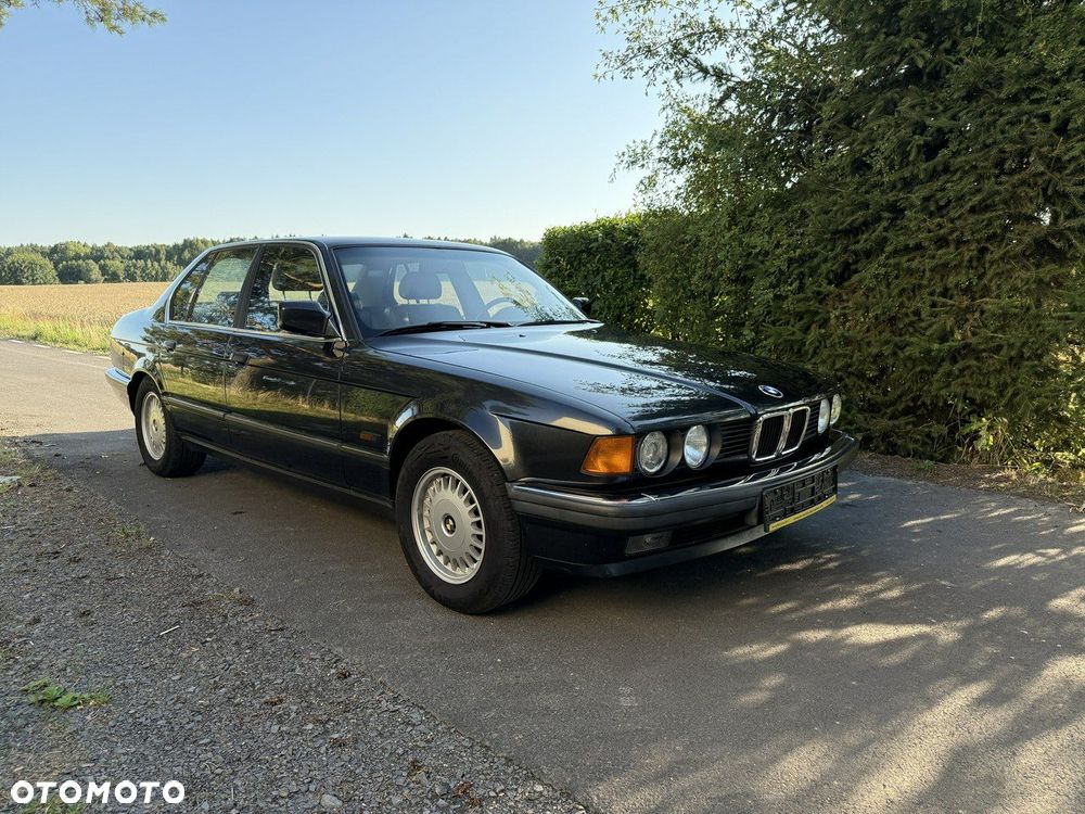 BMW Seria 7 - 1