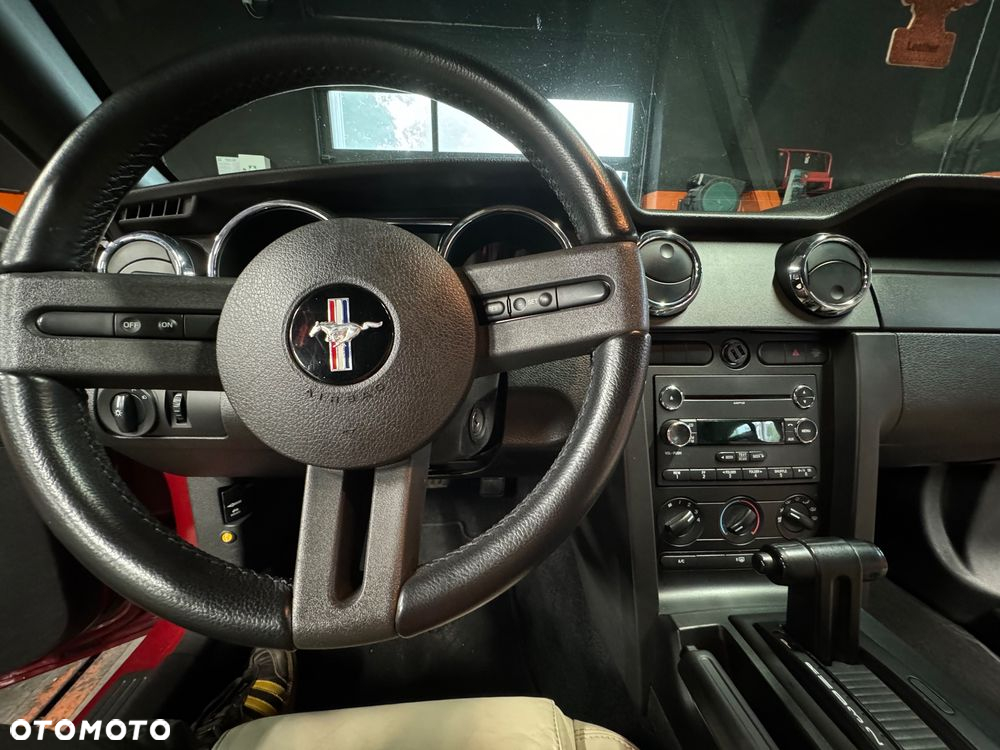 Ford Mustang 4.0 V6 - 7