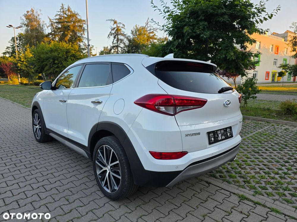 Hyundai Tucson 1.6 GDi 4WD DCT Premium - 8