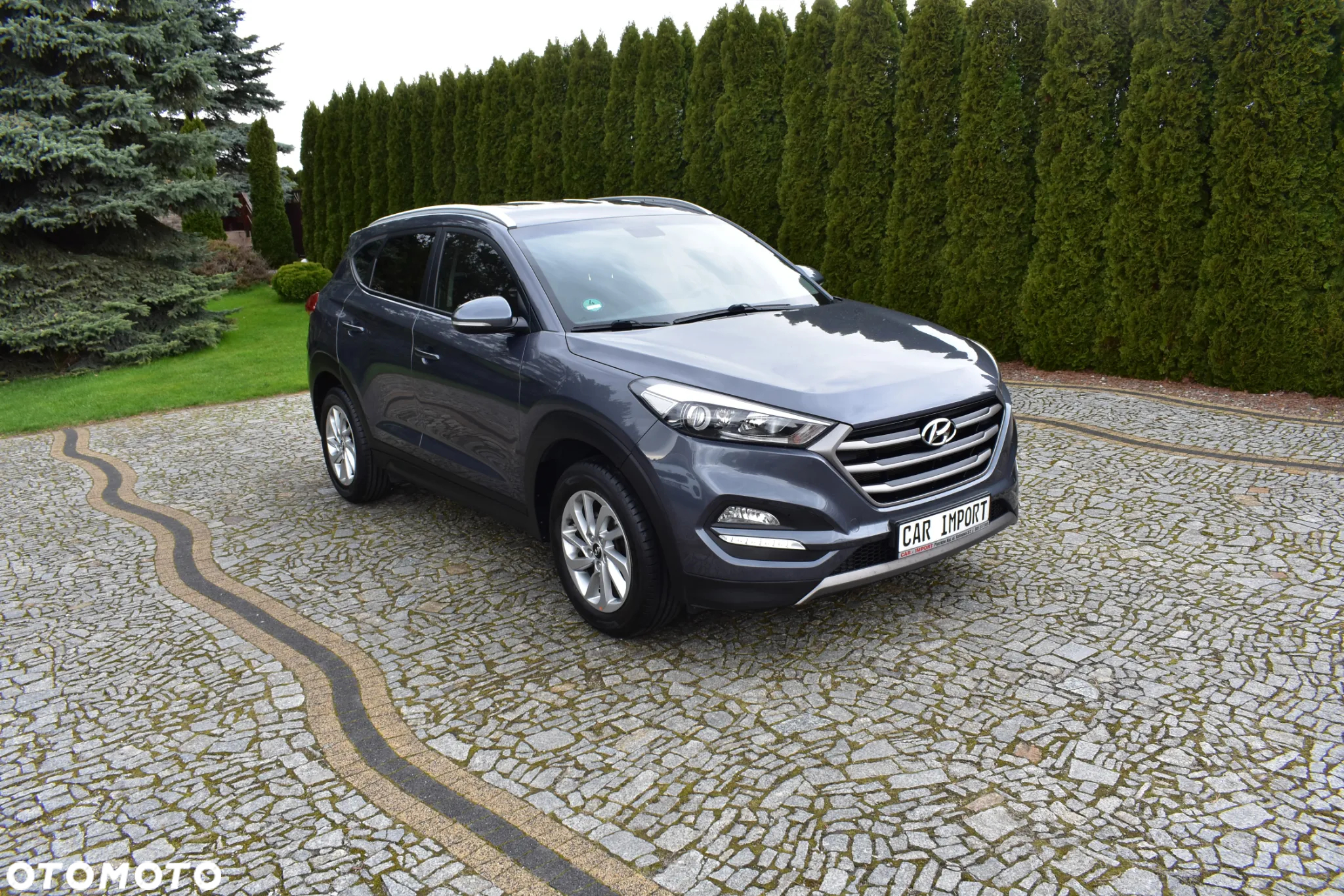 Hyundai Tucson 2.0 CRDI BlueDrive Comfort 2WD - 23