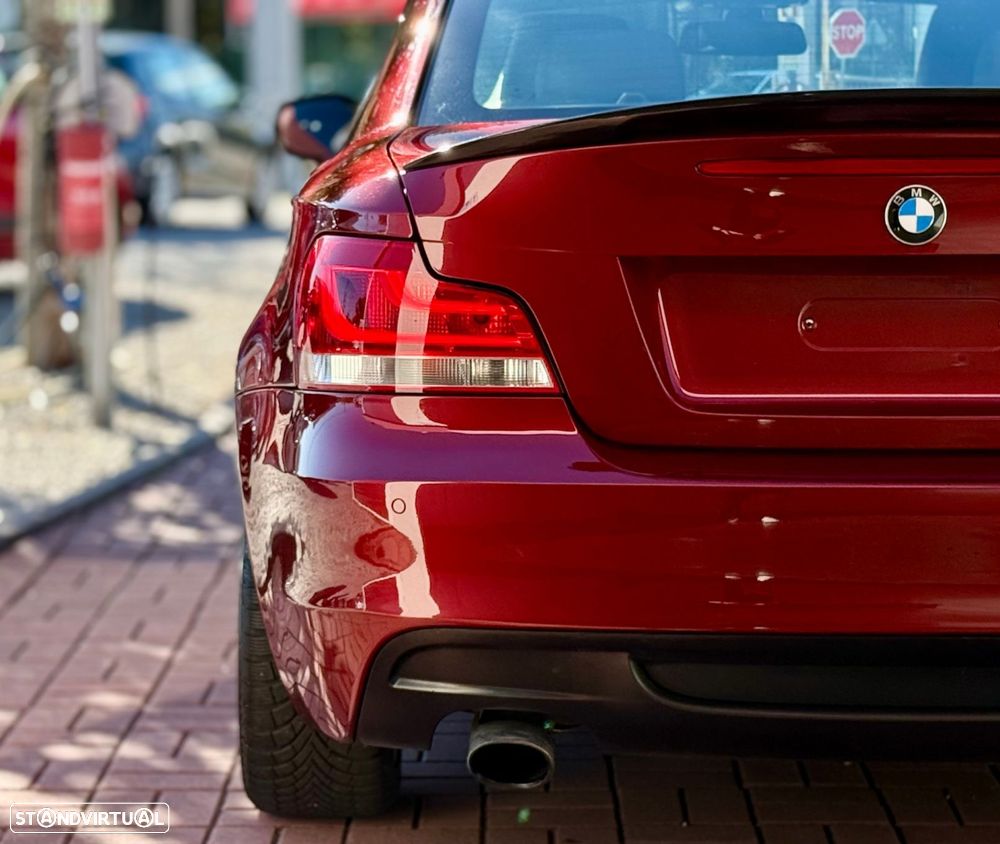 BMW 118 d Coupe Limited Edition Lifestyle c/ M Sport Pack - 12