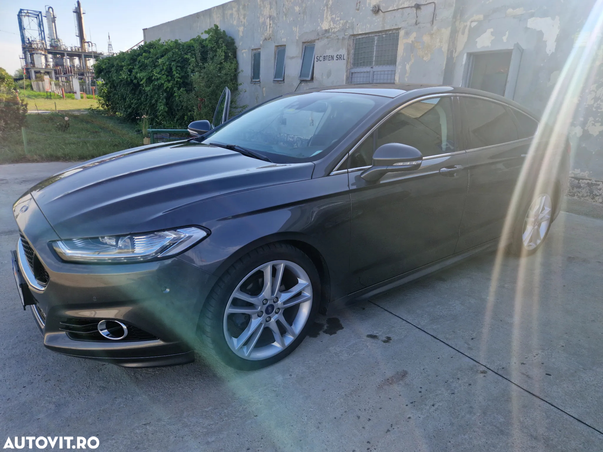Ford Mondeo 2.0 TDCi Powershift Business - 8
