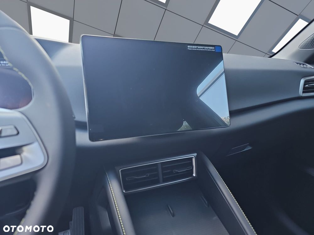 BYD Atto 2 DM-i - 12