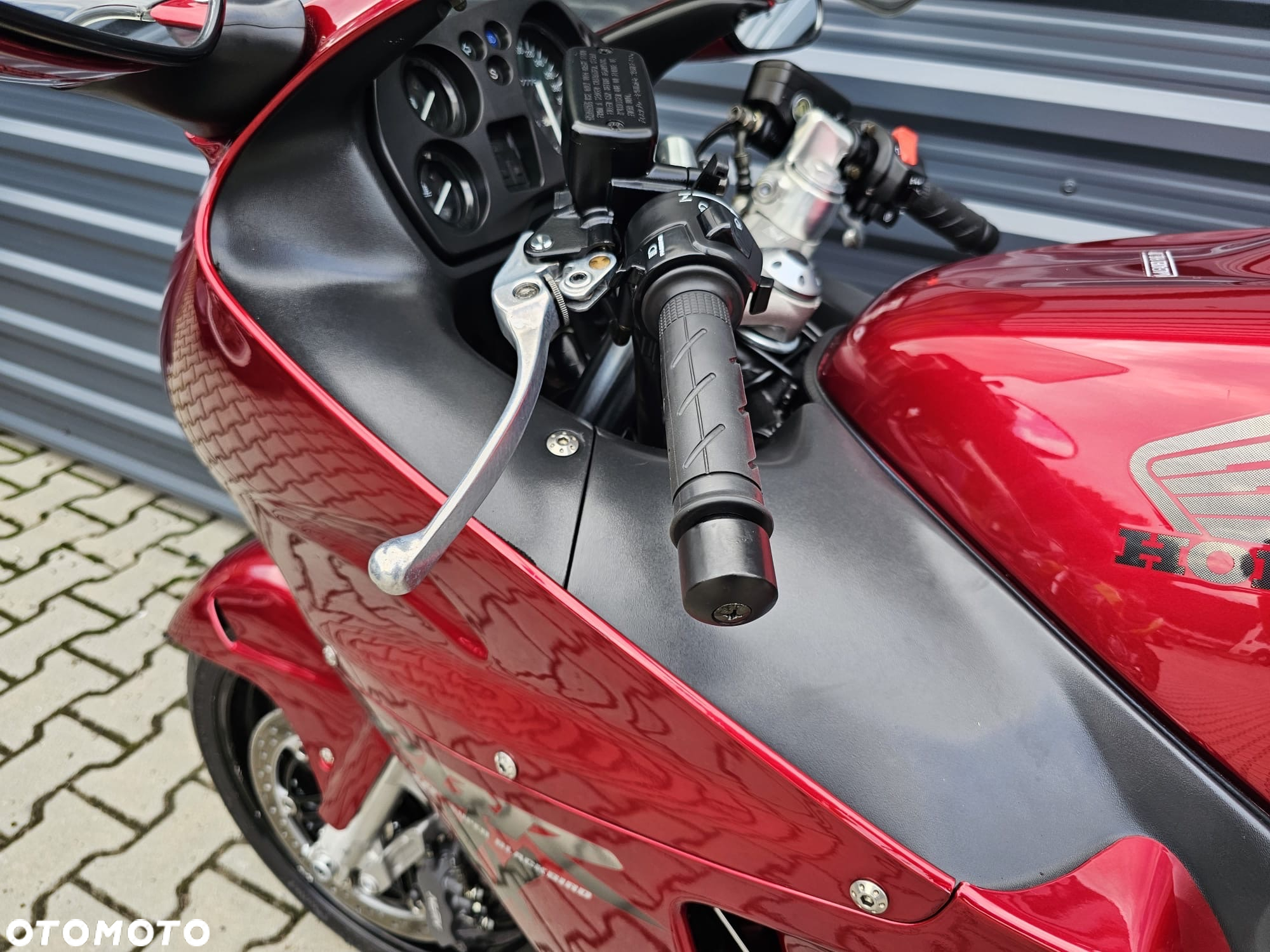 Honda CBR - 12