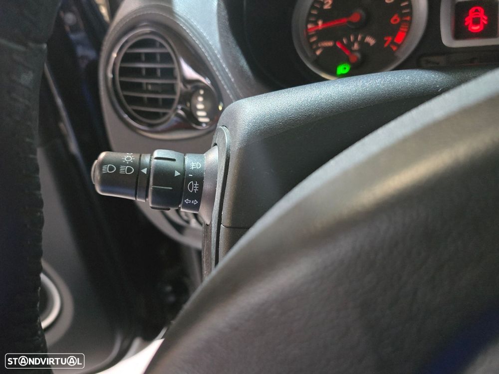 Renault Clio 1.2 16V Confort - 14