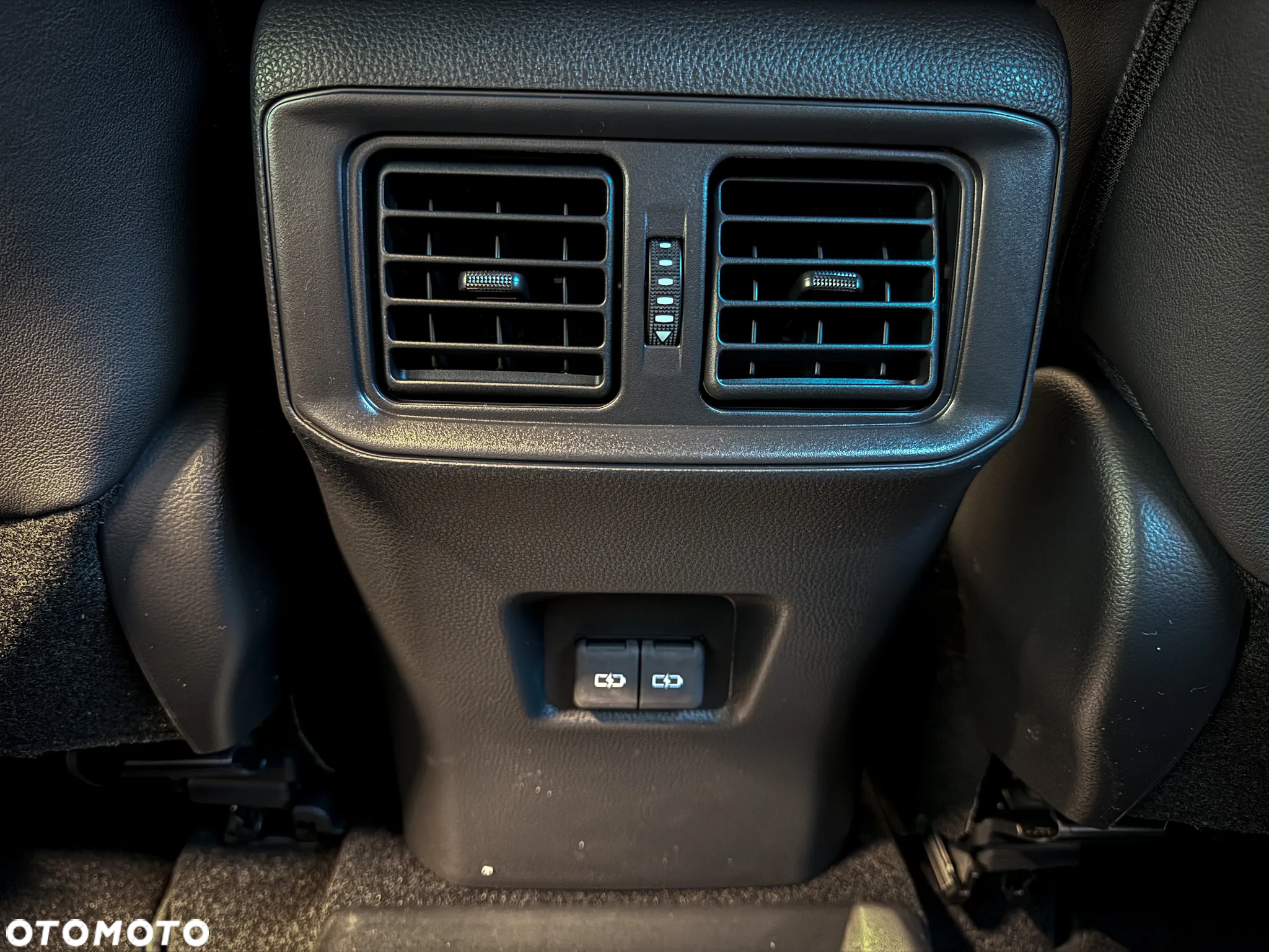 Toyota RAV4 - 13