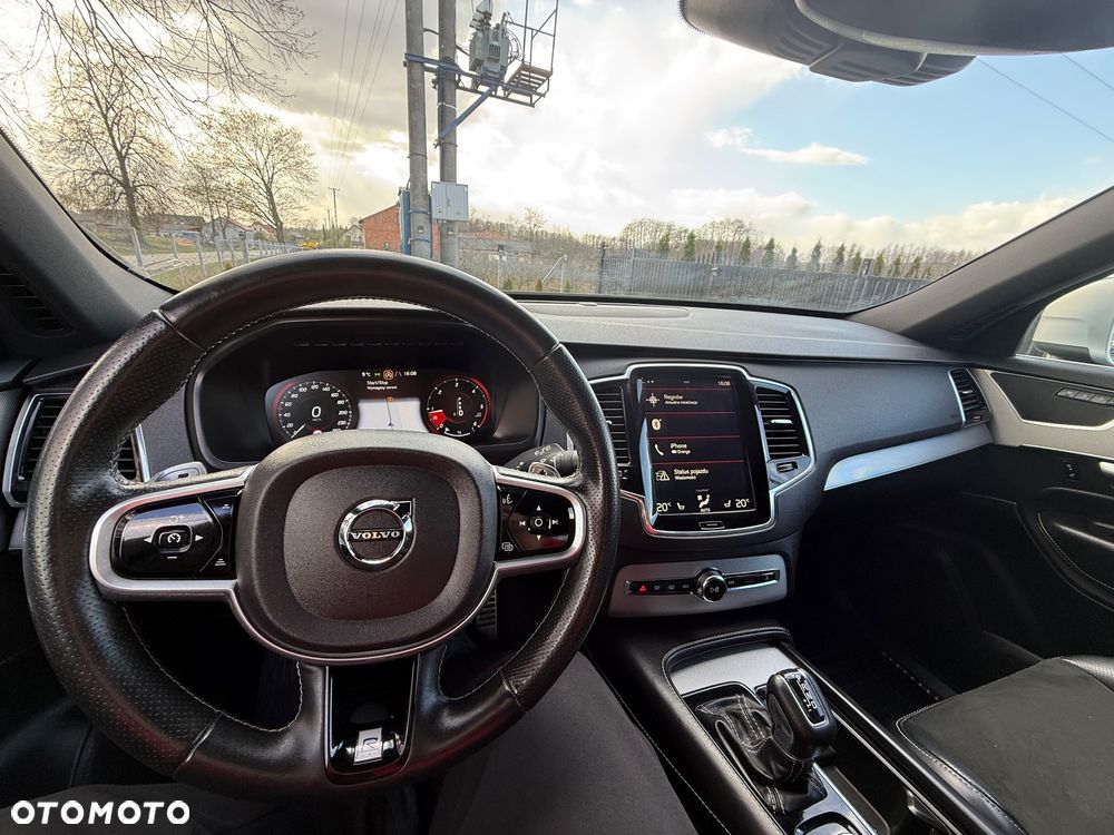 Volvo XC 90 D5 SCR AWD R-Design - 23