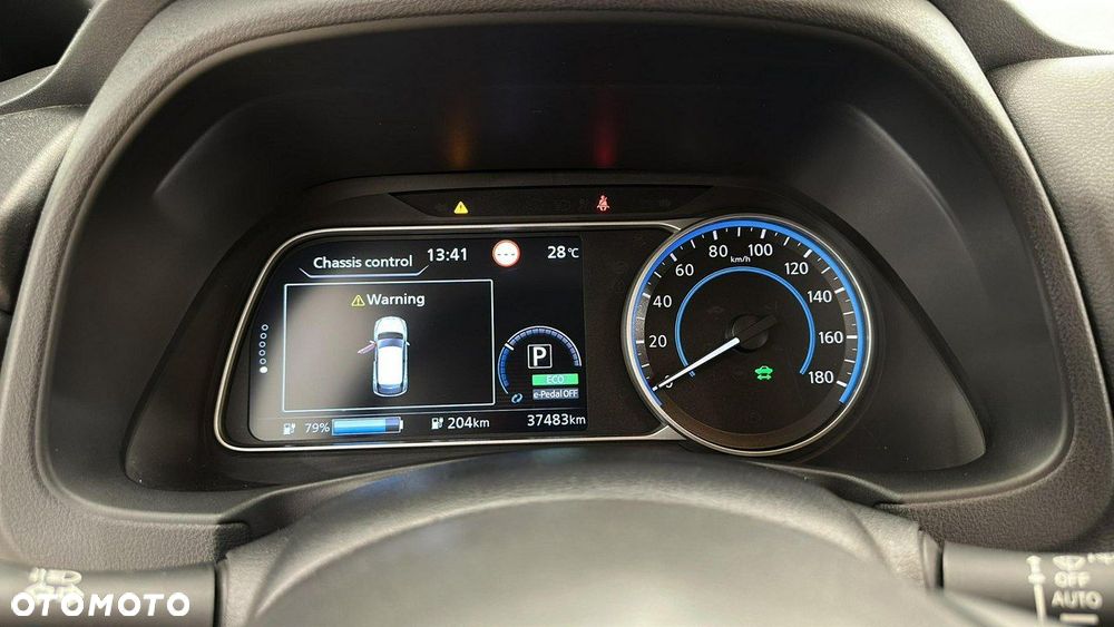 Nissan Leaf - 17