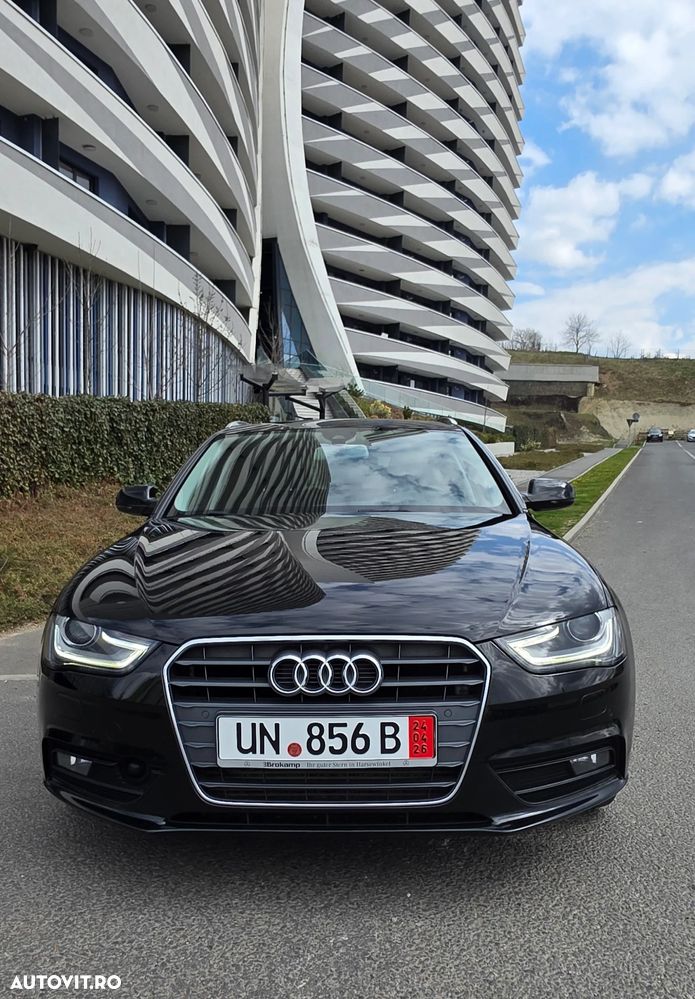 Audi A4 2.0 TDI DPF clean multitronic S line Sportpaket - 8