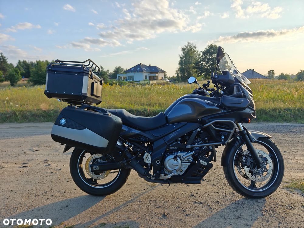 Suzuki DL - 10