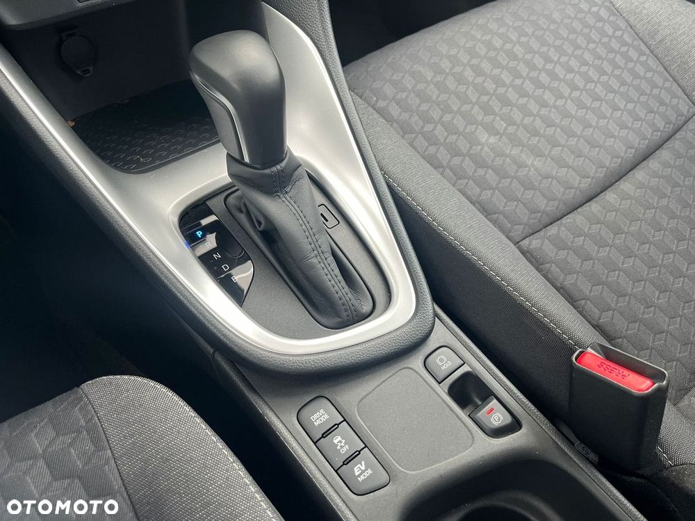 Toyota Yaris Hybrid 1.5 Comfort - 22