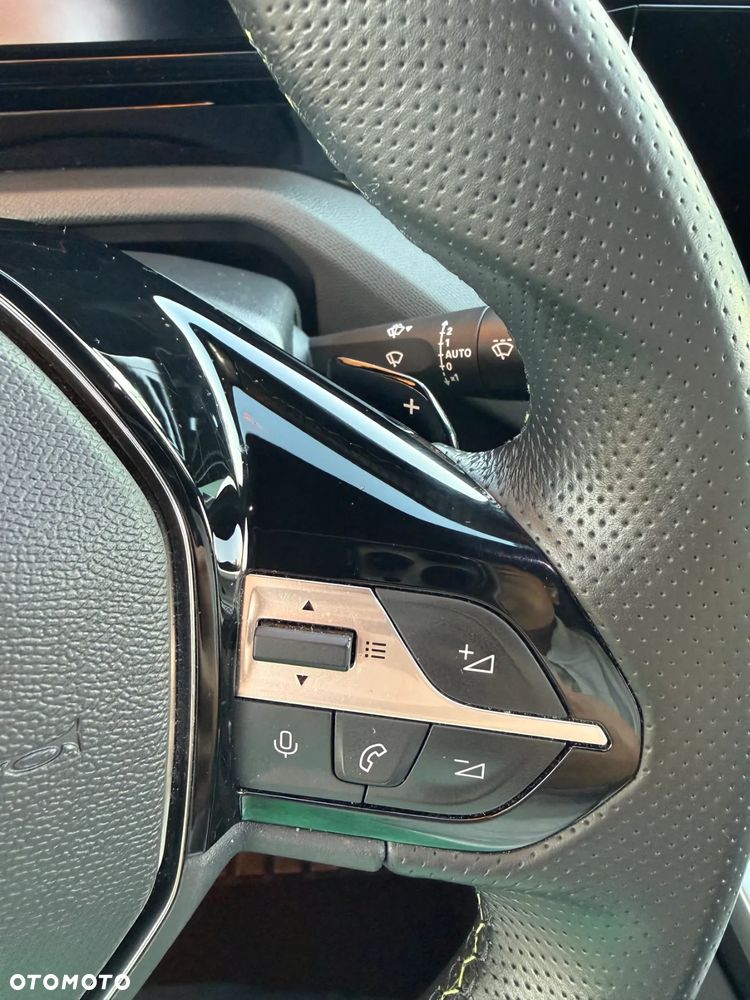 Peugeot 408 1.2 PureTech GT S&S EAT8 - 9