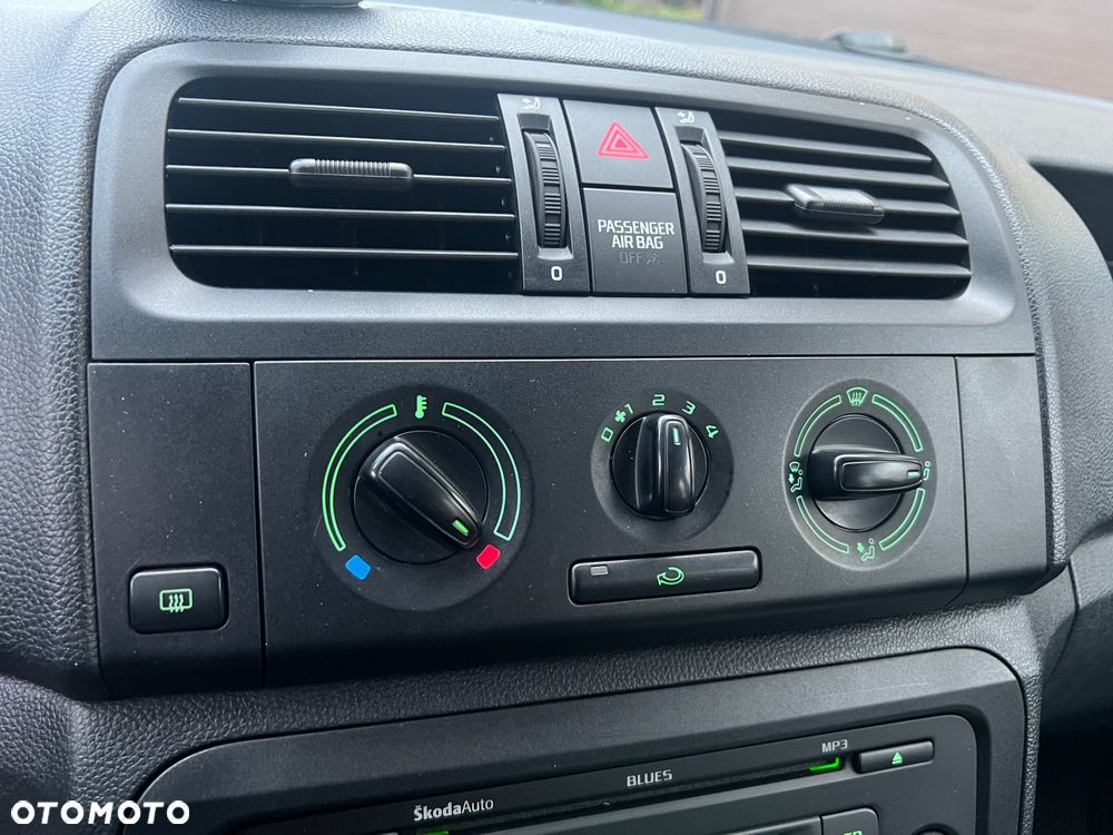 Skoda Roomster 1.2 Fresh - 14