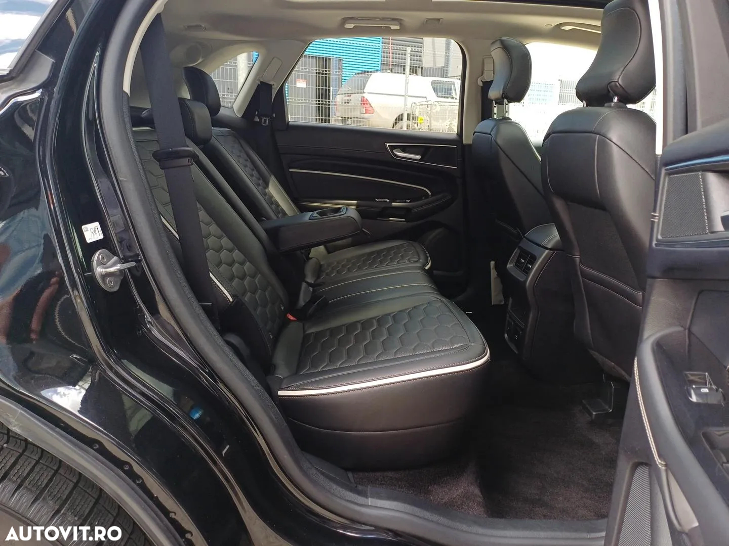 Ford Edge 2.0 TDCi Bi-Turbo 4x4 Vignale - 22