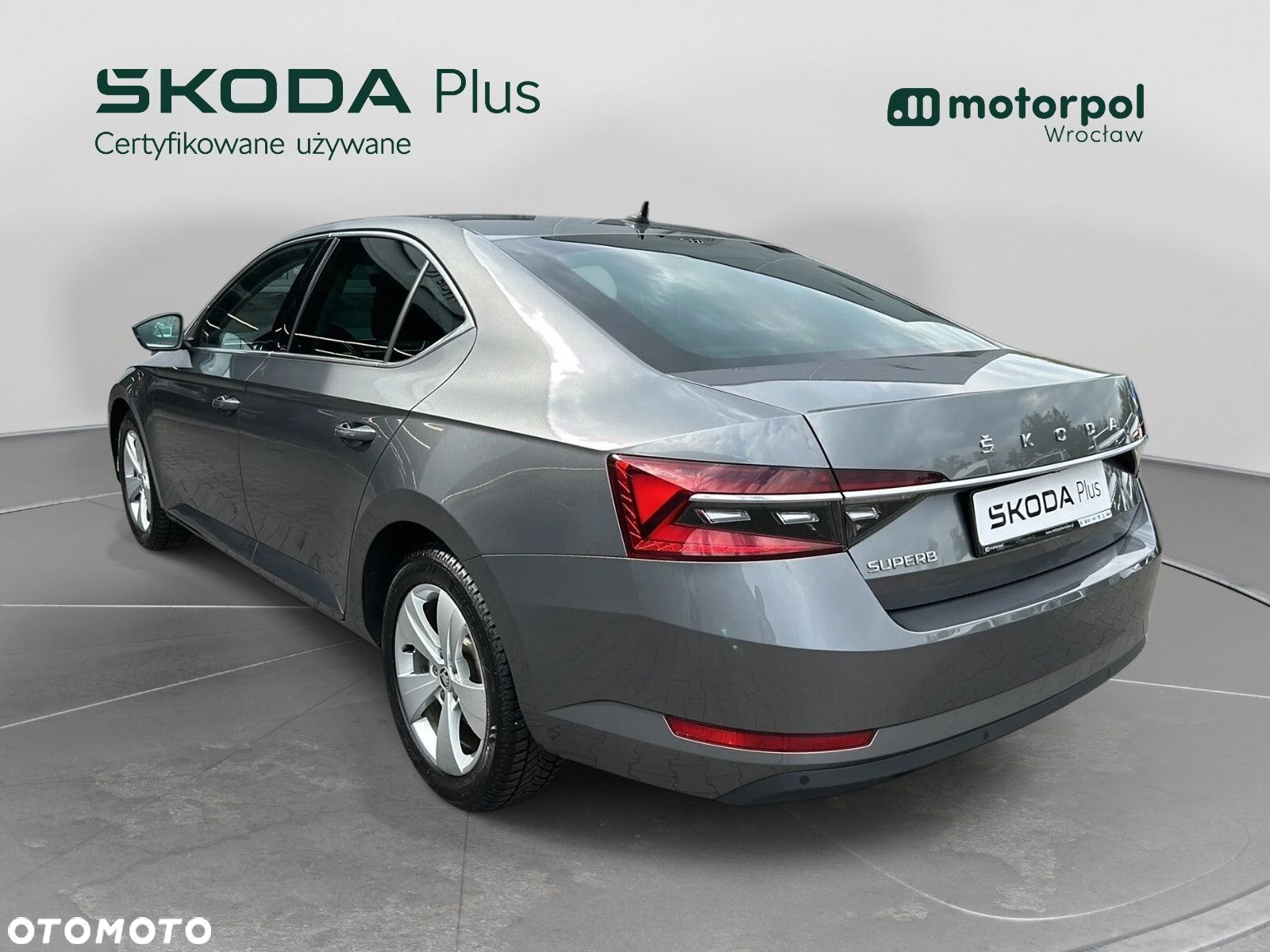Skoda Superb 2.0 TDI SCR Style DSG - 2