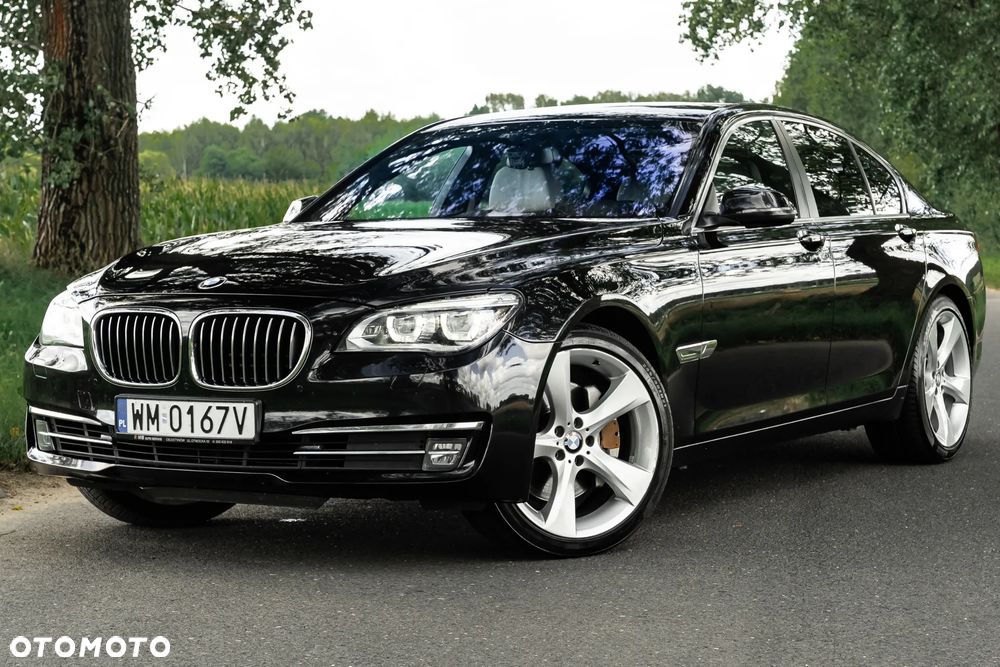 BMW Seria 7 750i xDrive - 7