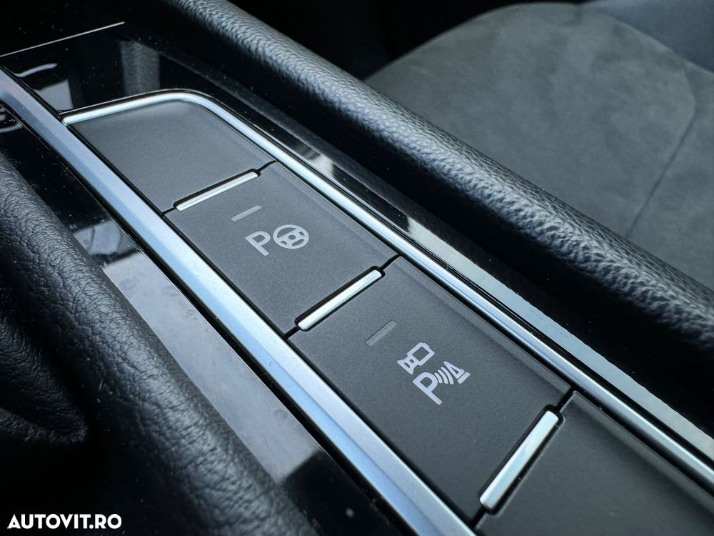 Volkswagen ARTEON 1.4 eHybrid OPF DSG R-Line - 28