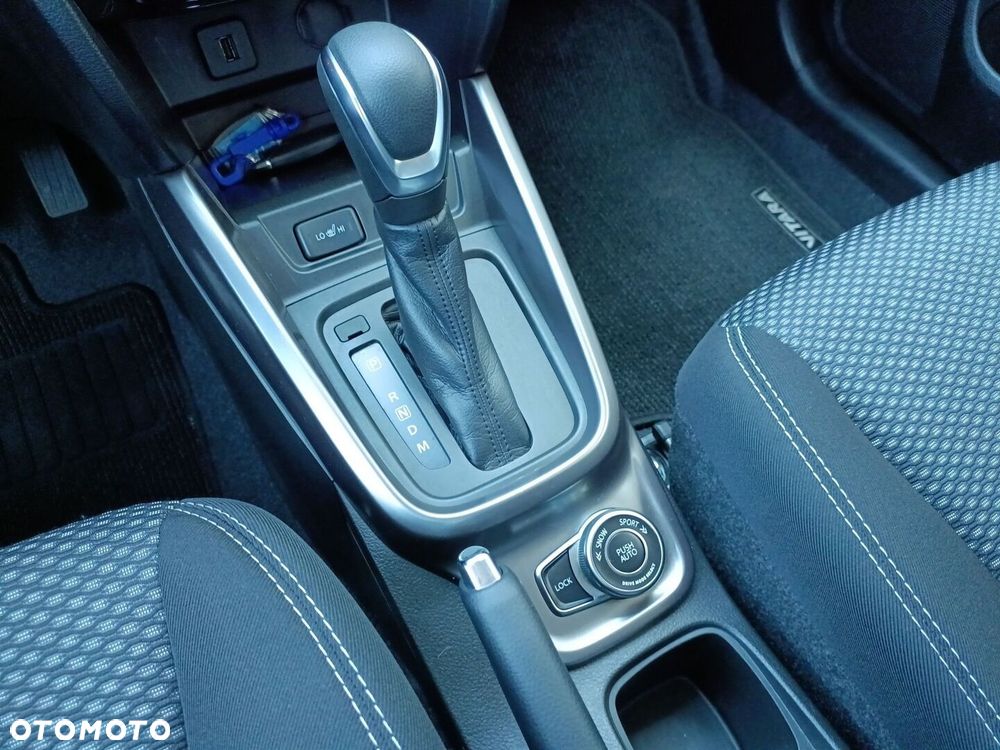 Suzuki Vitara - 20