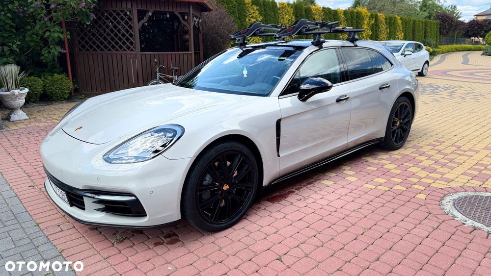 Porsche Panamera 4S - 5
