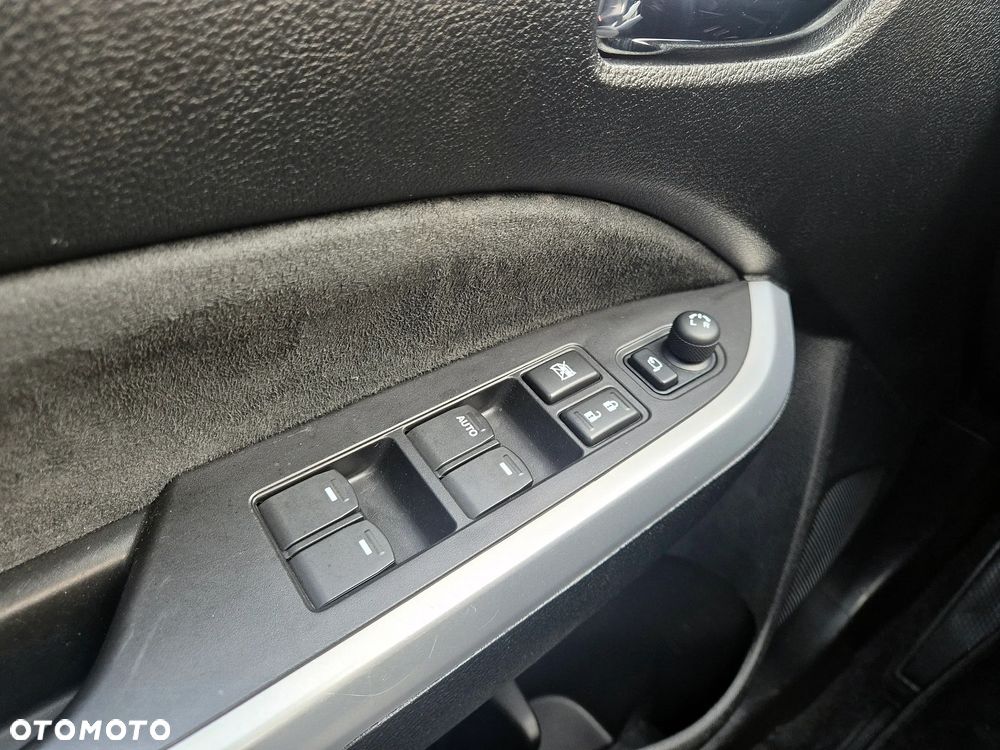 Suzuki Vitara 1.4 Boosterjet Comfort - 25